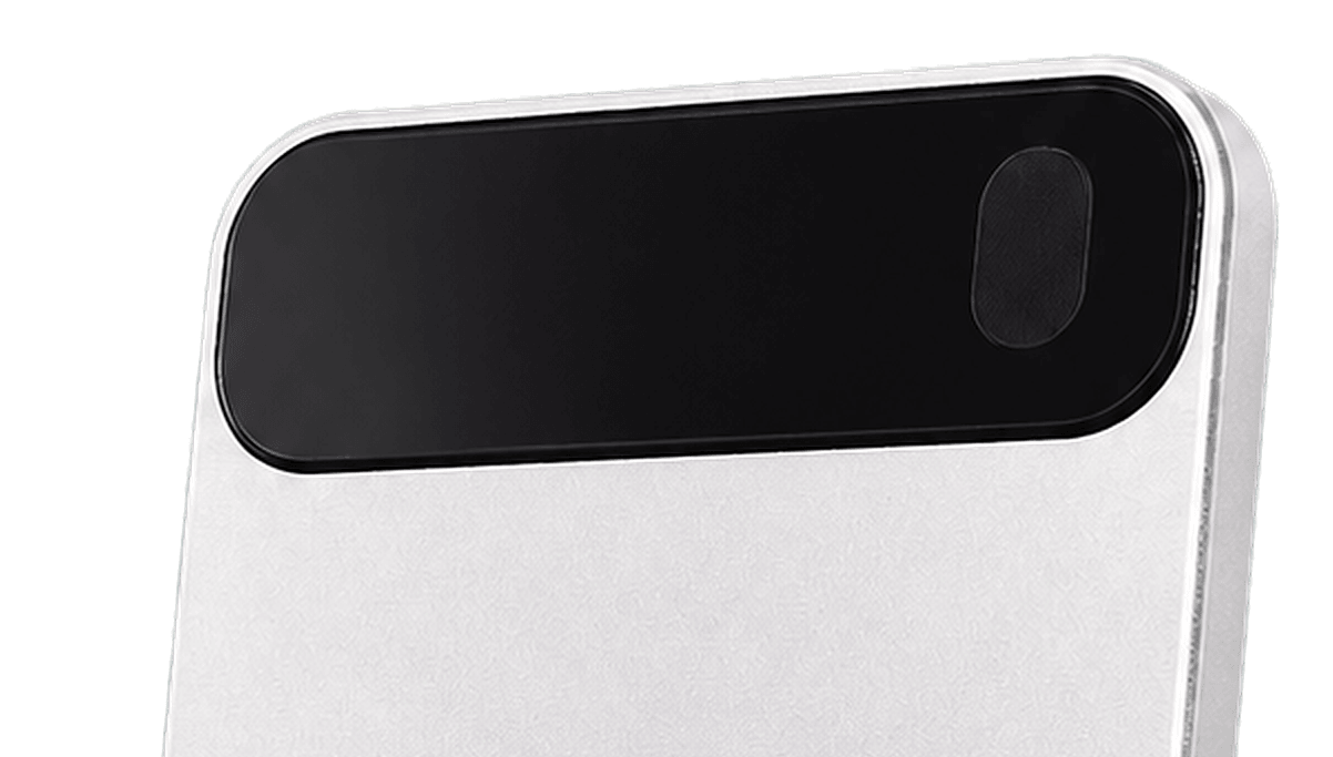 Moment Pro’s glass window and record button